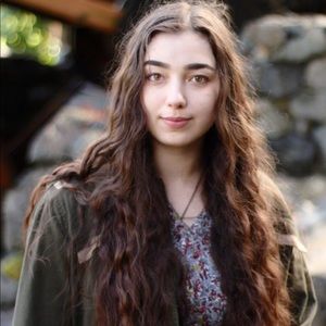Meet your Posher, Sierra